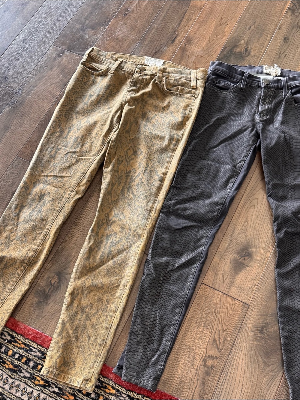 Current Elliott set of 2 Snake-Print Skinny Jeans - Tan & Charcoal Pair 27